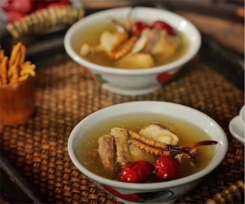 冬蟲夏草和香梨搭配的吃法 還可以和哪些水果一起吃？