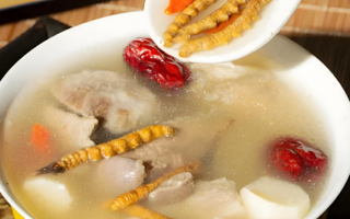 老人可以喝冬蟲(chóng)夏草茶嗎？科學(xué)飲用的養(yǎng)生指南