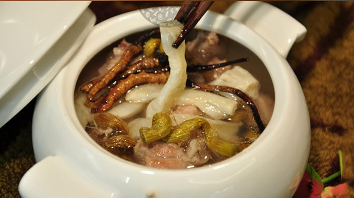 冬蟲夏草煎服：根數(shù)不是固定值，3 大維度定用量